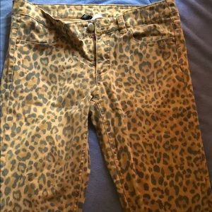 Cheetah print skinny jeans